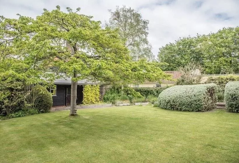 Manor Lodge, Walberswick