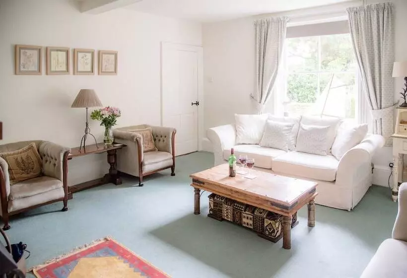 Manor Lodge, Walberswick