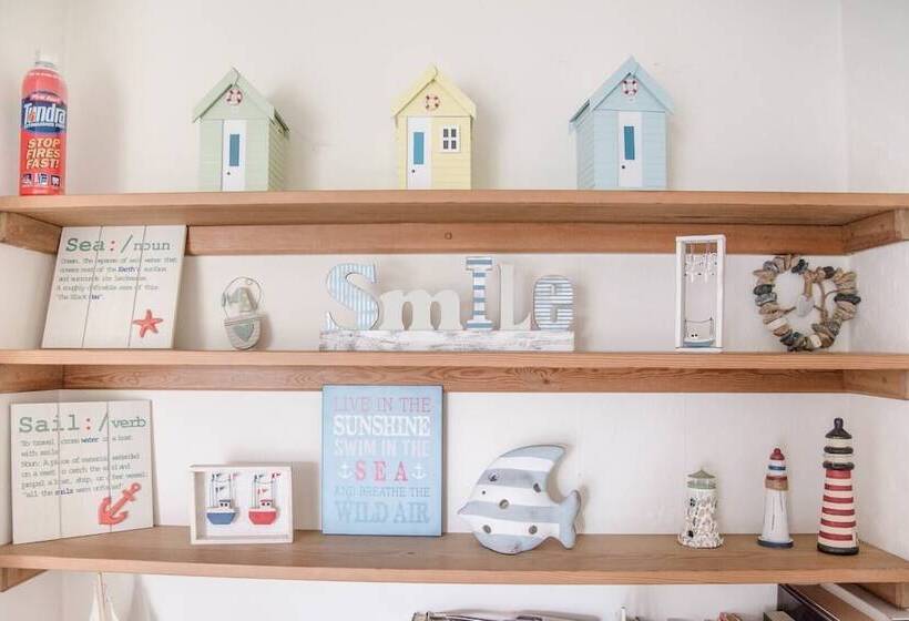 Manor Lodge, Walberswick