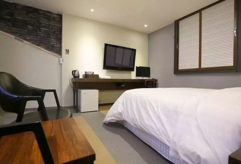 モーテル Cheongju Hotel 7