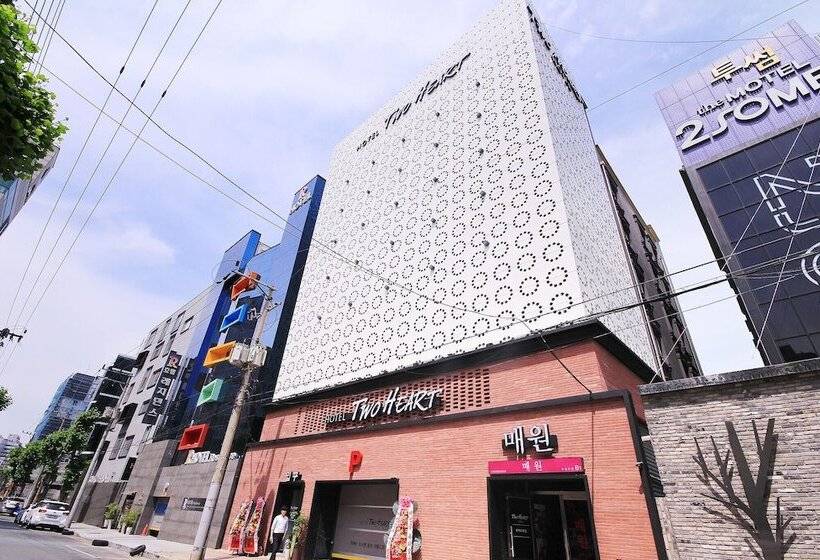 모텔 Daegu Dongdaegu Station Hotel Two Heart