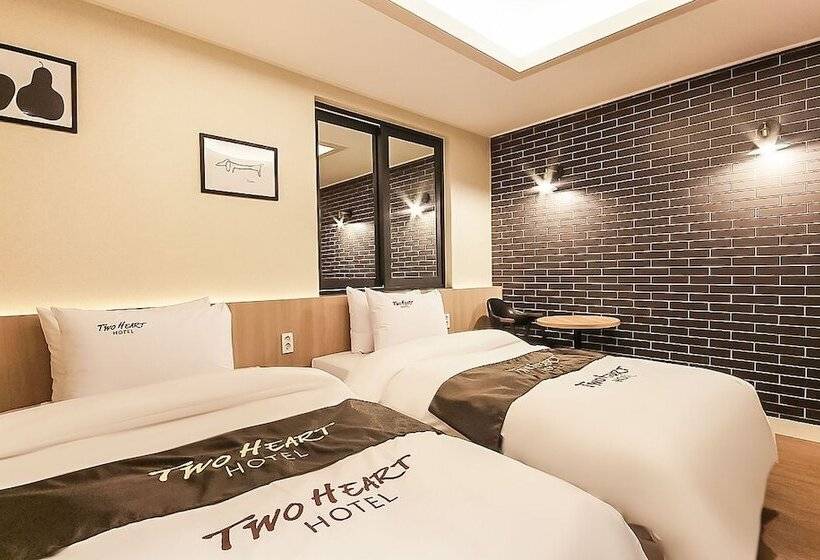 모텔 Daegu Dongdaegu Station Hotel Two Heart