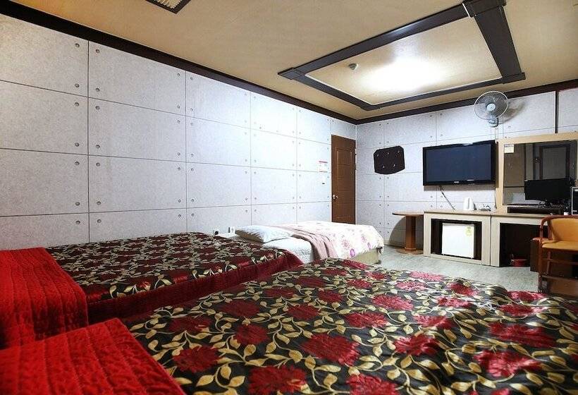 Motelli Daejeon Seonhwa California