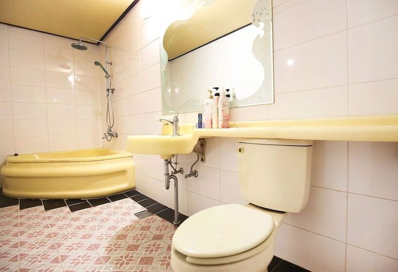 Motelli Daejeon Seonhwa California