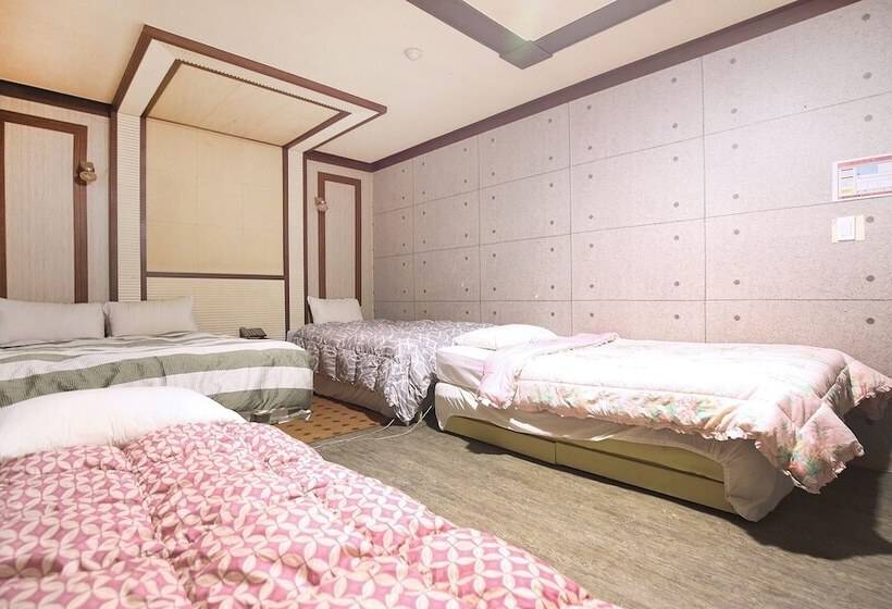 Motelli Daejeon Seonhwa California