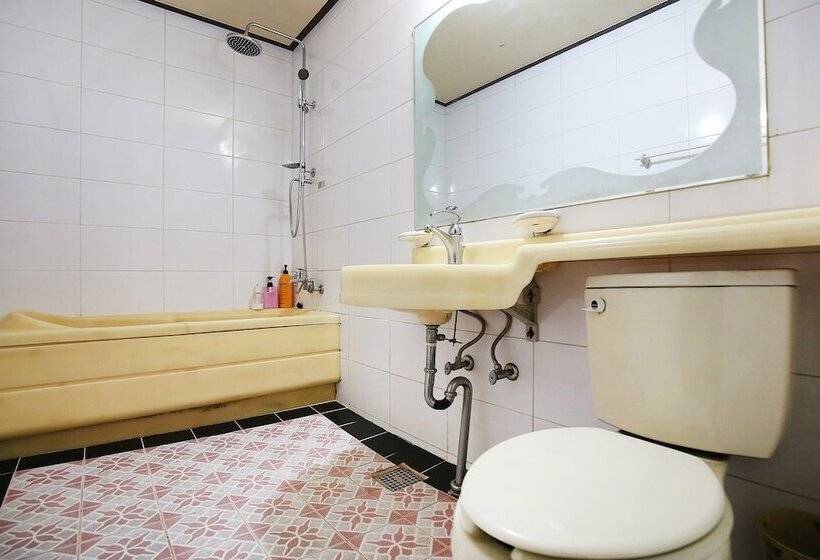 Motelli Daejeon Seonhwa California