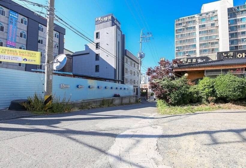 מוטל Gunsan Hotel Stay