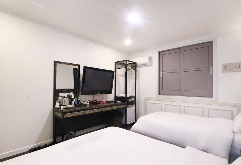 מוטל Gunsan Hotel Stay