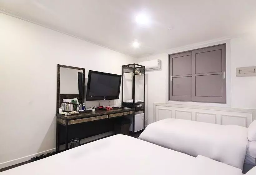 モーテル Gunsan Hotel Stay