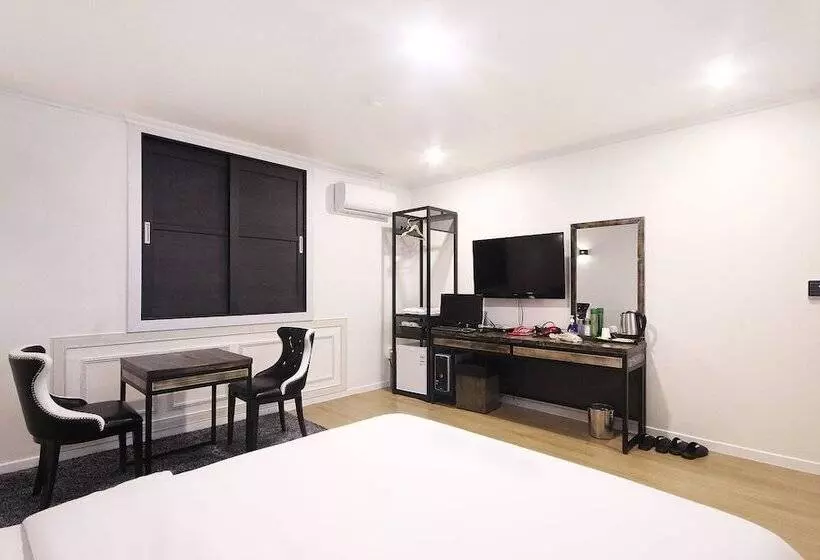モーテル Gunsan Hotel Stay