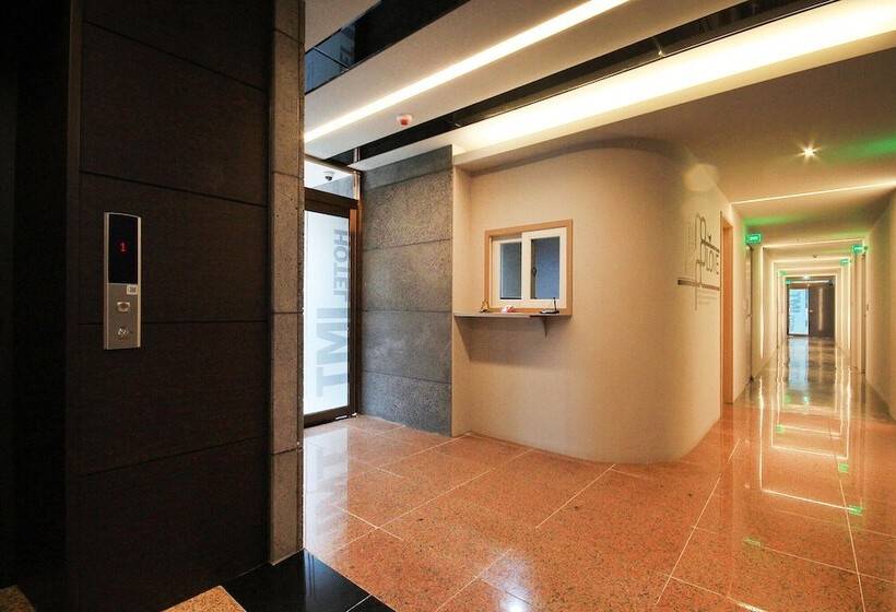 فندق على الطريق Gunsan Imt