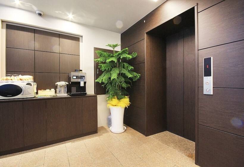 فندق على الطريق Gunsan Imt