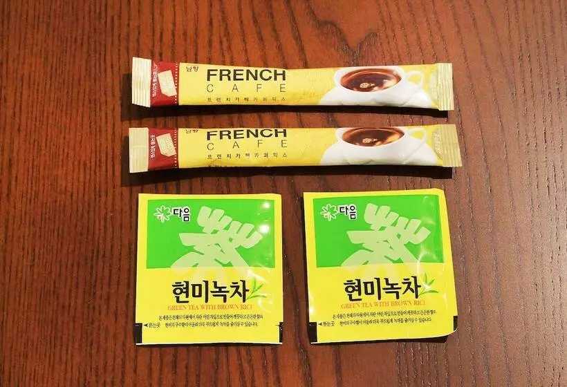 モーテル Gunsan Imt