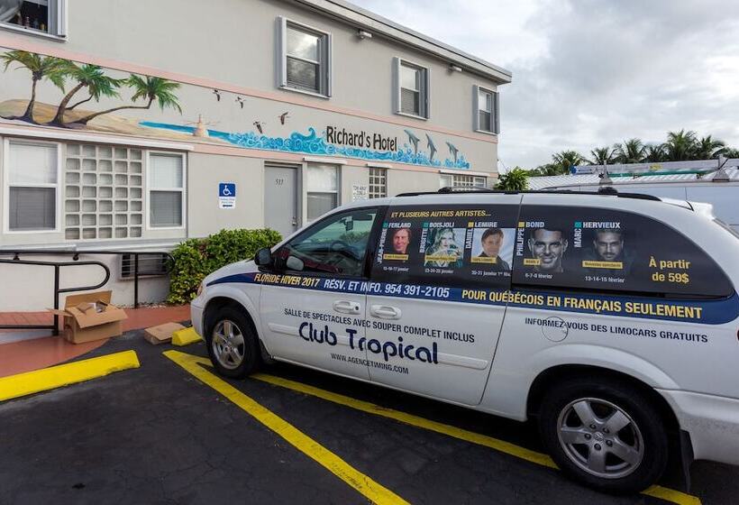 فندق على الطريق Richard S