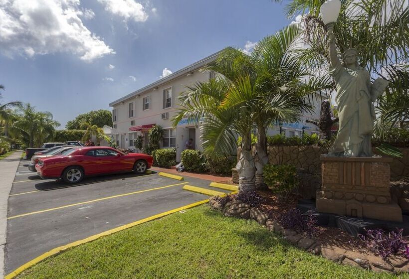 فندق على الطريق Richard S