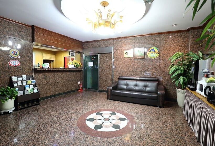 Motelli Suncheon Nobless