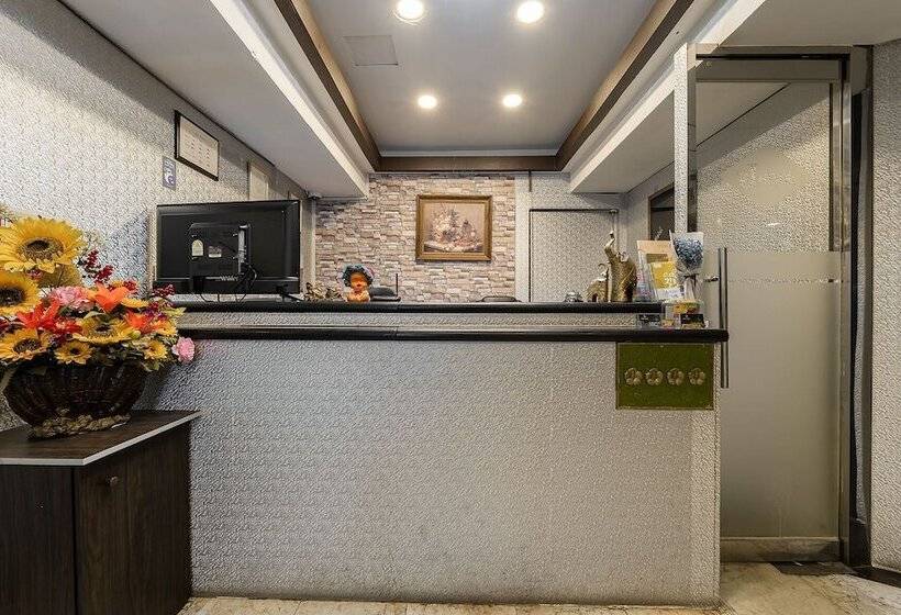 فندق على الطريق Uijeongbu J