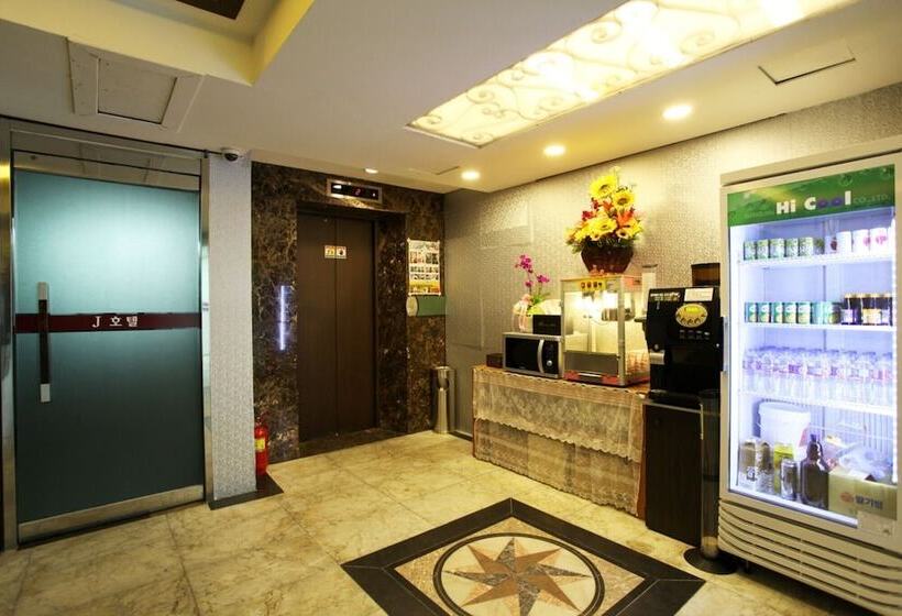 فندق على الطريق Uijeongbu J