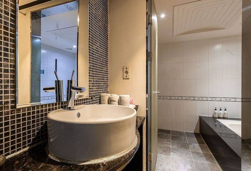 فندق على الطريق Uijeongbu J