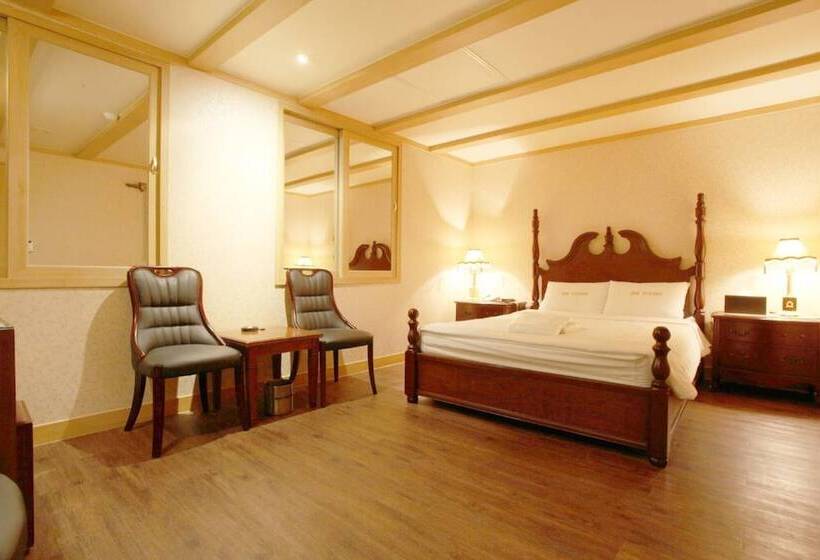 모텔 Yeongdeungpo Sinyeong