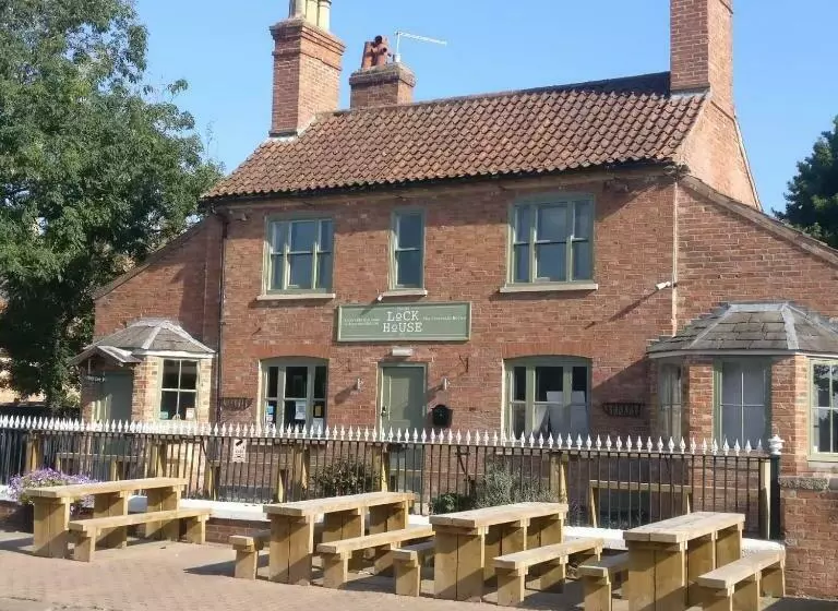 Pension The Riverside Rooms