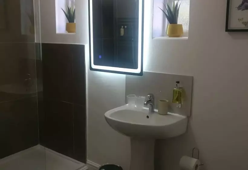 Pension The Riverside Rooms