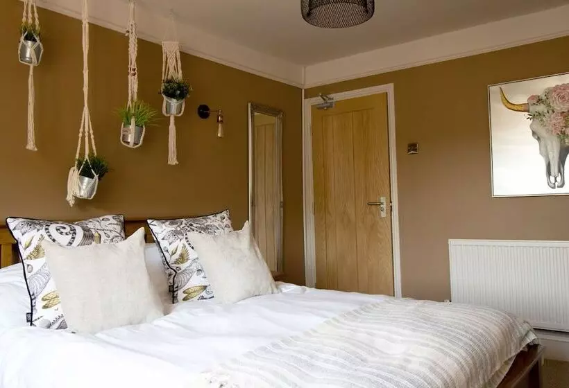 Pension The Riverside Rooms