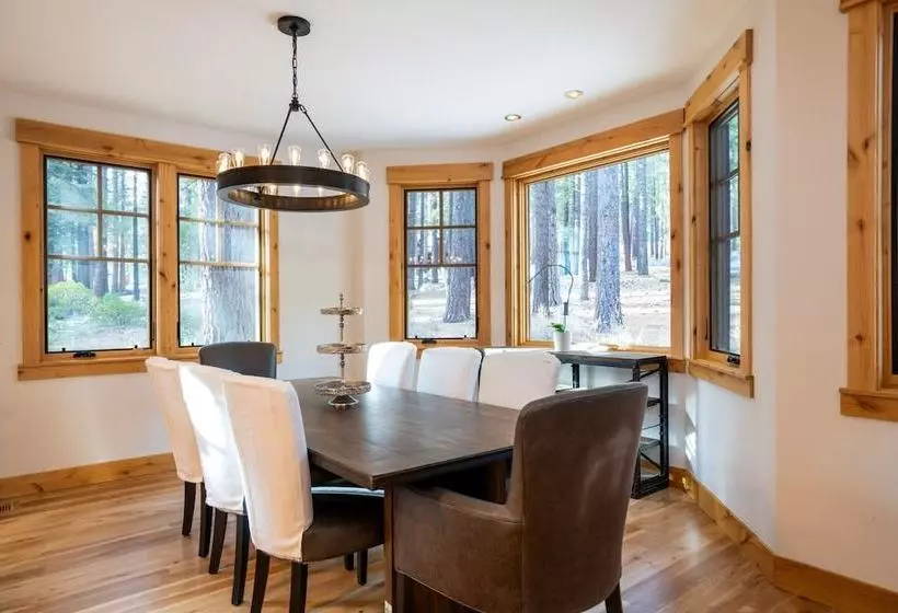 Truckee  The Lodge At Gray S Crossing