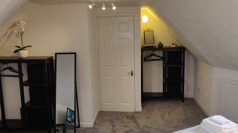 4 Bed Cottage In Portknockie, Near Cullen, Moray