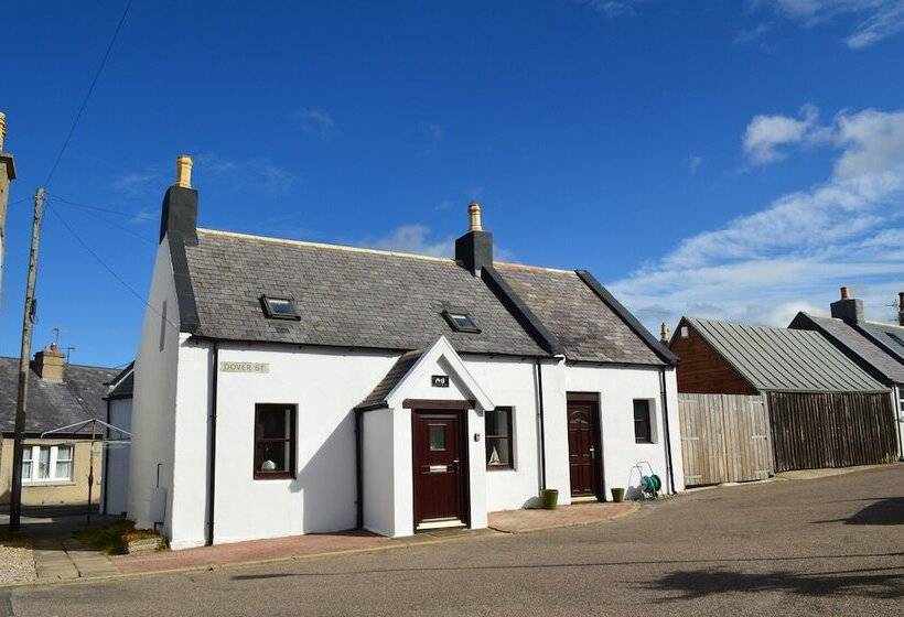 4 Bed Cottage In Portknockie, Near Cullen, Moray