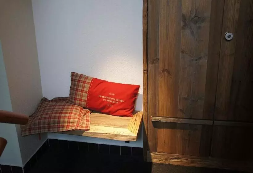هتل Alpine Lodge