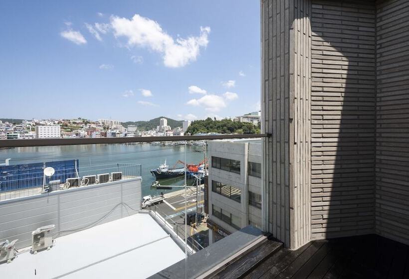 호텔 Brown Dot Tongyeong