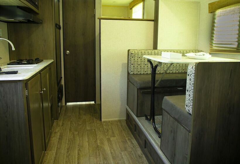 Otel Caravana Beach Resort Al Zorah