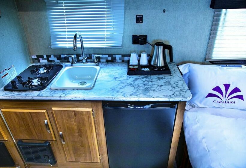 Otel Caravana Beach Resort Al Zorah