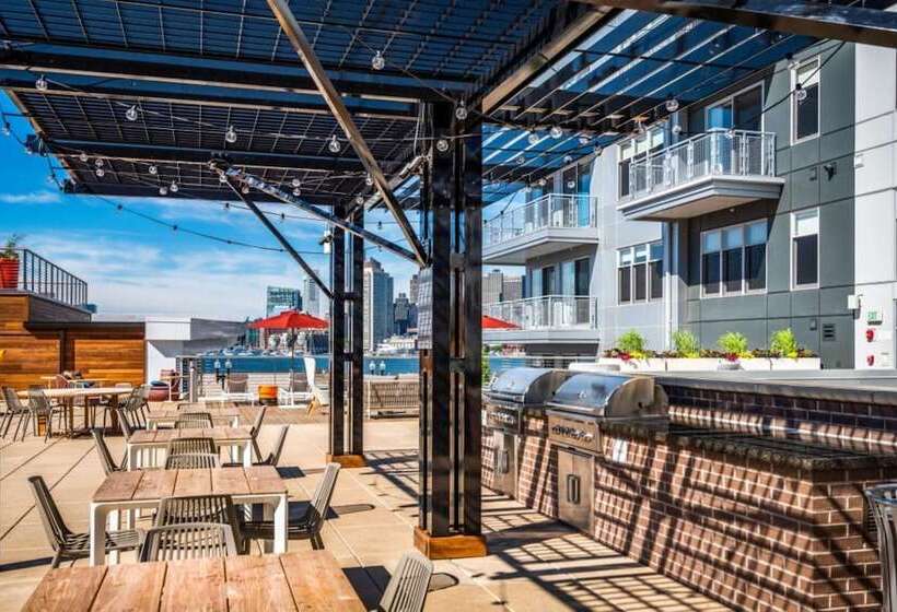 호텔 Global Luxury Suites East Boston