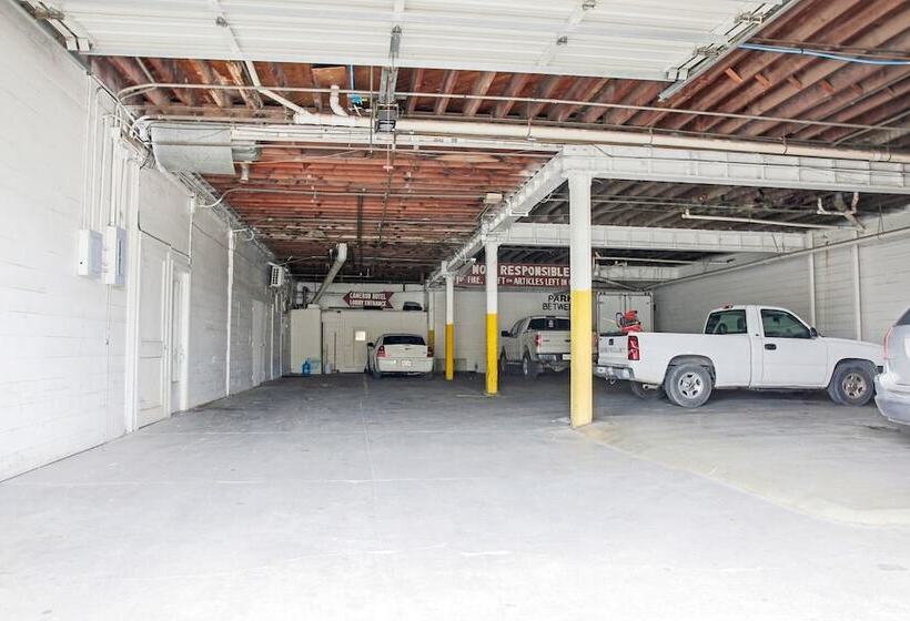 هتل Historic Cameron