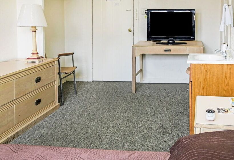 هتل Historic Cameron