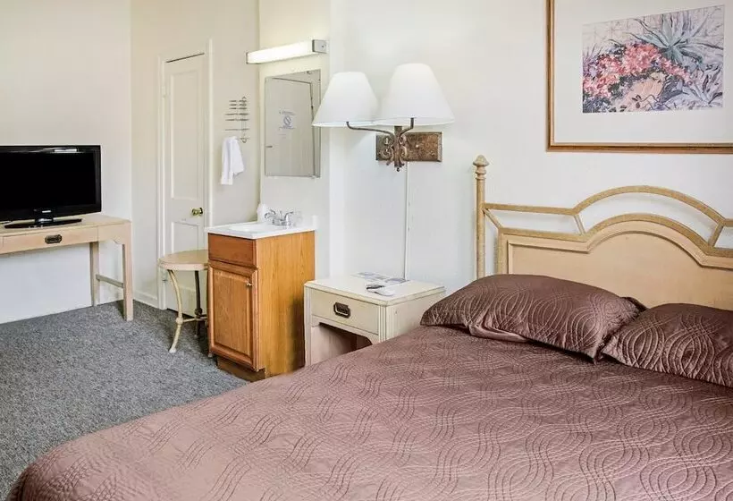 Hotelli Historic Cameron