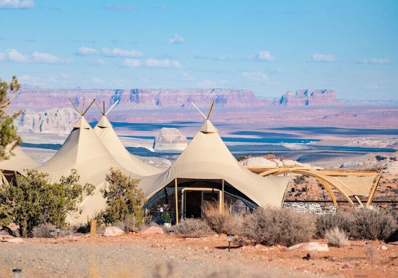 酒店 Under Canvas Lake Powellgrand Staircase