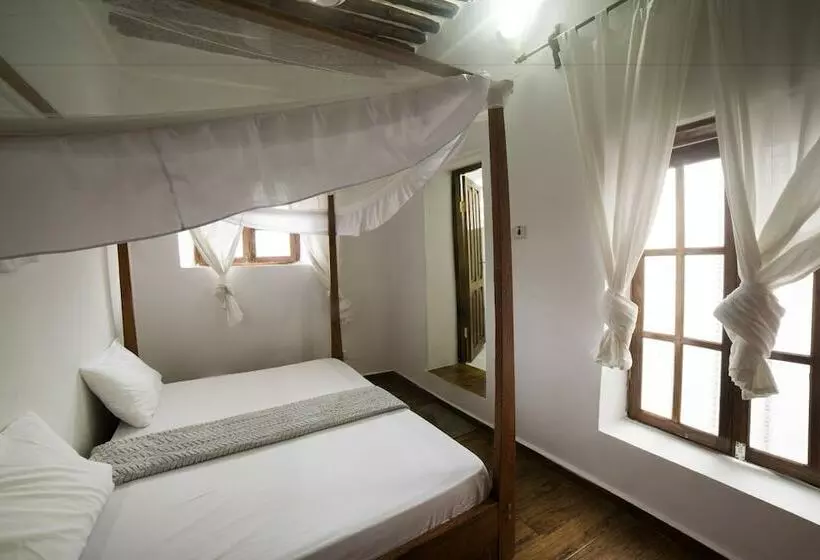 Lala Hostel