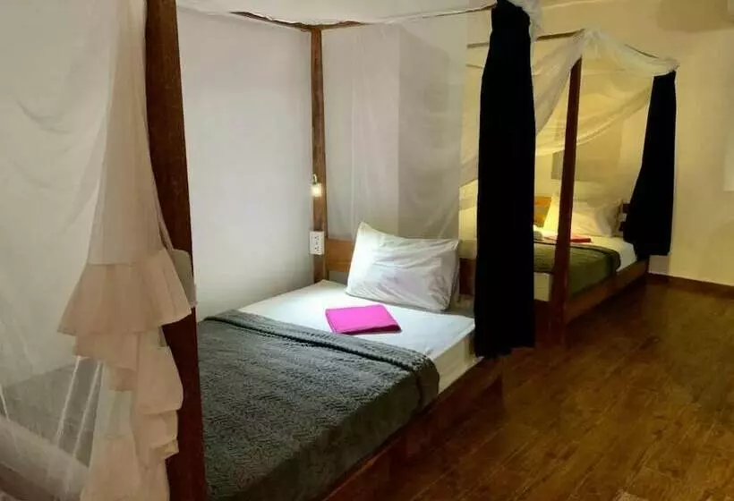 Lala Hostel