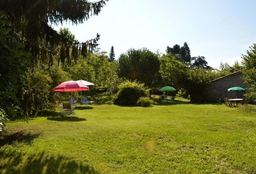 Пансион La Cascade De Hauterive