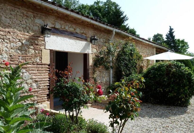 Пансион La Cascade De Hauterive