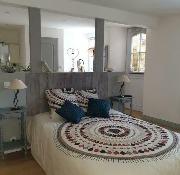 פנסיון La Jolie Chambre