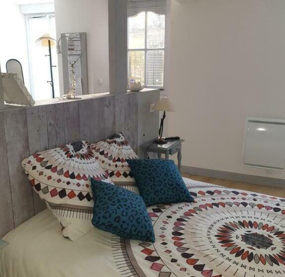 פנסיון La Jolie Chambre