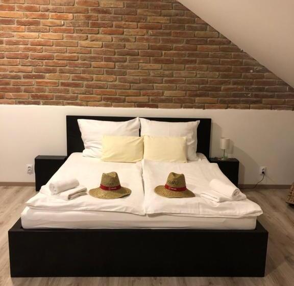 ペンション Penzion Lednice