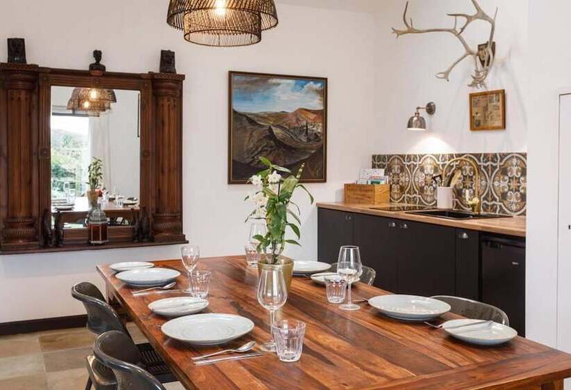 Perfect Cottage Hideaway In The Divine Pewsey Vale