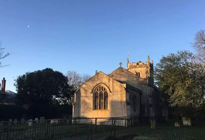 Perfect Cottage Hideaway In The Divine Pewsey Vale
