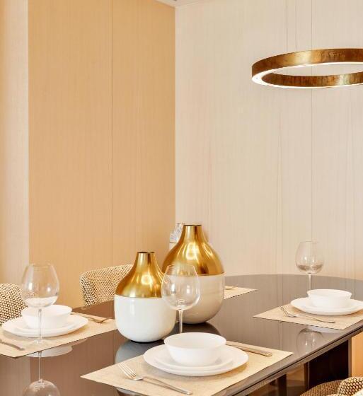 Platinium Holiday Home At Five Residences Palm Jumeirah Dubai