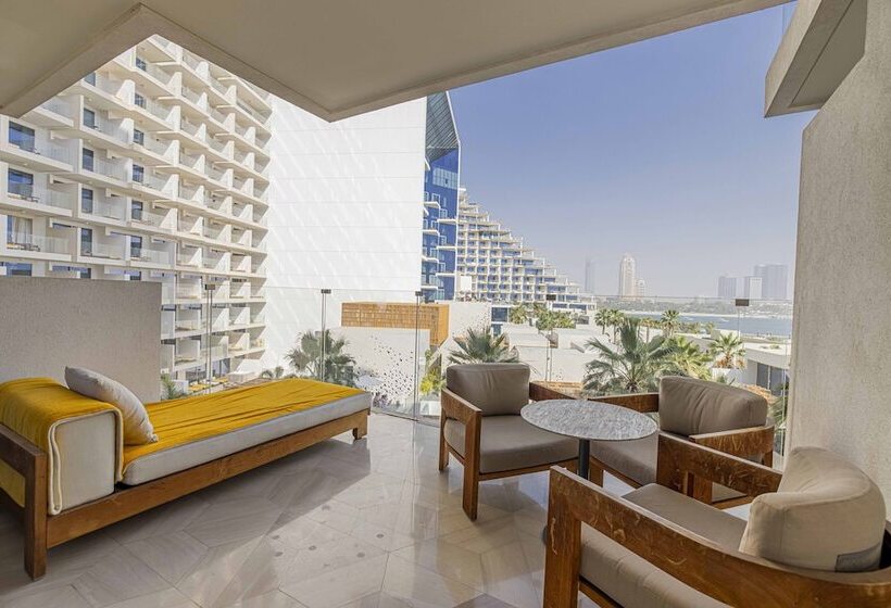 Platinium Holiday Home At Five Residences Palm Jumeirah Dubai